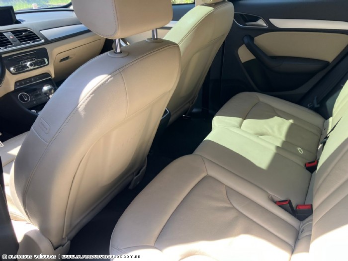 Audi Q3 AMBIENTE 1.4 TFSI 2018/2019